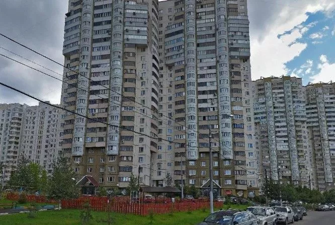 ул. Чистяковой, д 16
